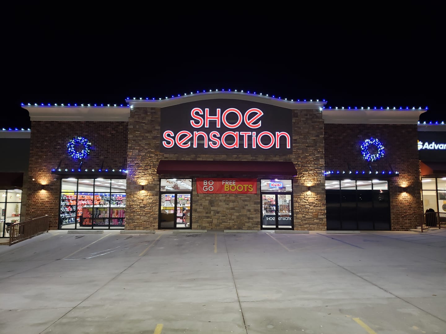 storefront christmas lights